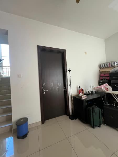 For Sale - 3-storey Terraced House at Seksyen 11