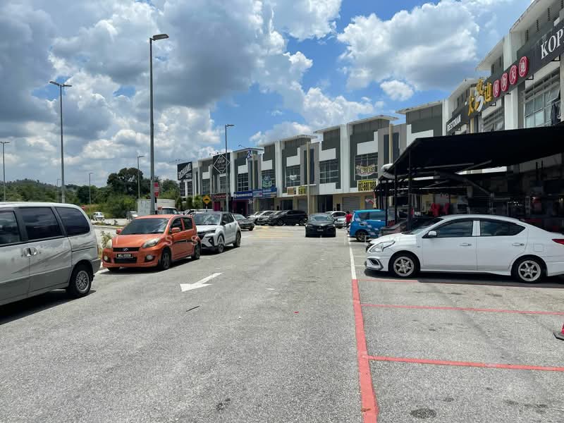 Shop for Sale in Bandar Country Homes (Rawang) - Issaac Liew - PropertyGuru.com.my