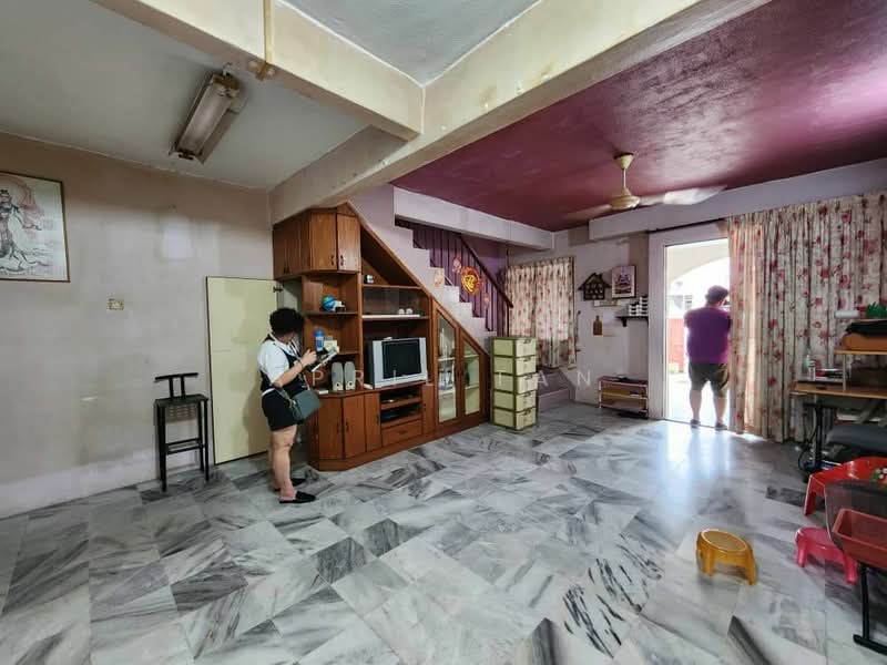 2-storey Terraced House for Sale in Taman Arkid (Menglembu) - april tan - PropertyGuru.com.my