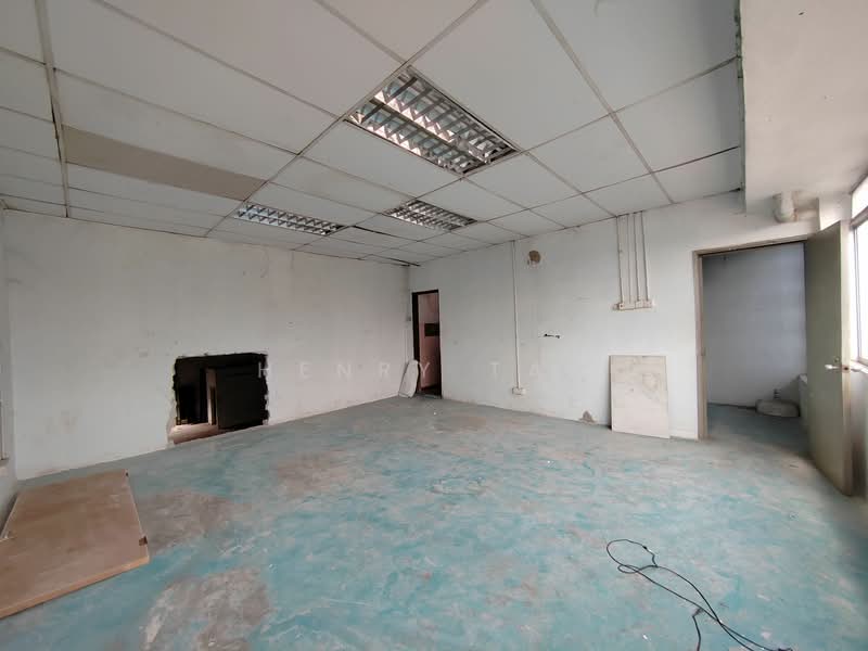 Terrace Factory for Sale in Bukit Kemuning (Shah Alam) - Henry Tan - PropertyGuru.com.my