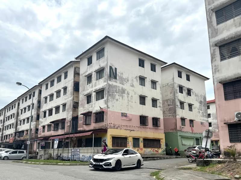 Apartment for Sale at Pangsapuri Baiduri - Dennix Chin - PropertyGuru.com.my