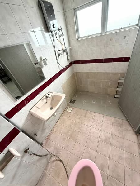 Endah Regal Condominium untuk Untuk Disewa - RM 1,700 /bulan, Feb 2026 - PropertyGuru.com.my