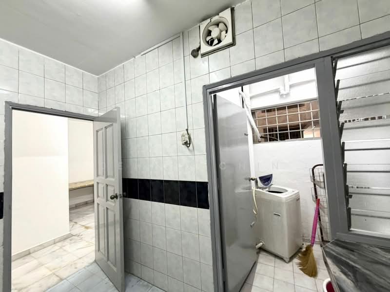 Endah Regal Condominium untuk Untuk Disewa - RM 1,700 /bulan, Feb 2026 - PropertyGuru.com.my