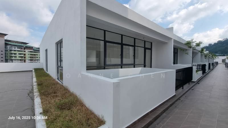 Twin Villa for Sale in PJU 8, Damansara Perdana (Petaling Jaya) - Joanne Chen - PropertyGuru.com.my