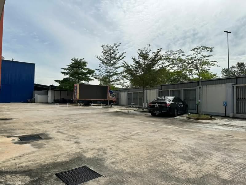 Semi-D Factory for Sale in Taman Perindustrian Bukit Serdang (Seri Kembangan) - Dennis Chang - PropertyGuru.com.my
