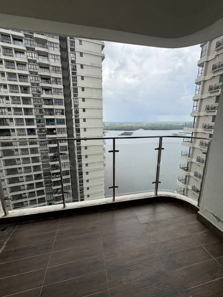 For Rent - Bay Laurel @ Country Garden Danga Bay