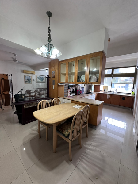 Untuk Dijual - Fahrenheit 88 (KL Plaza Suites)