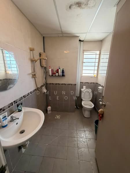 For Sale - Selayang Point