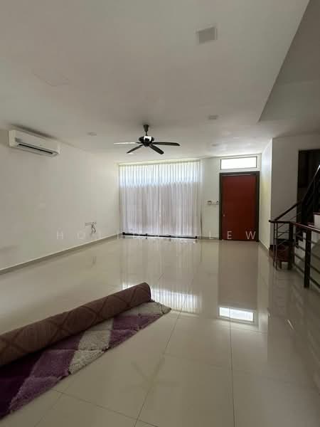 3-storey Terraced House for Rent in Taman Equine (Seri Kembangan) - Holiday Lew - PropertyGuru.com.my