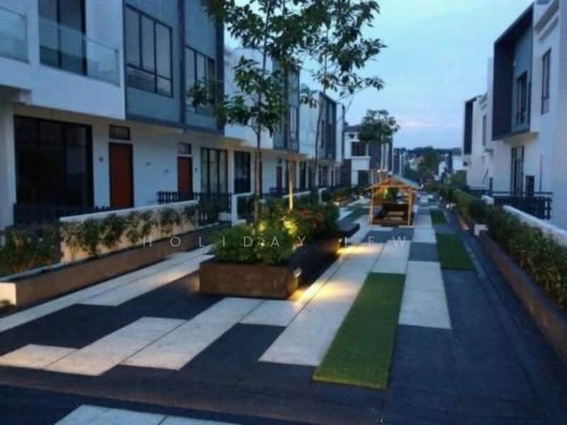 3-storey Terraced House for Rent in Taman Equine (Seri Kembangan) - Holiday Lew - PropertyGuru.com.my