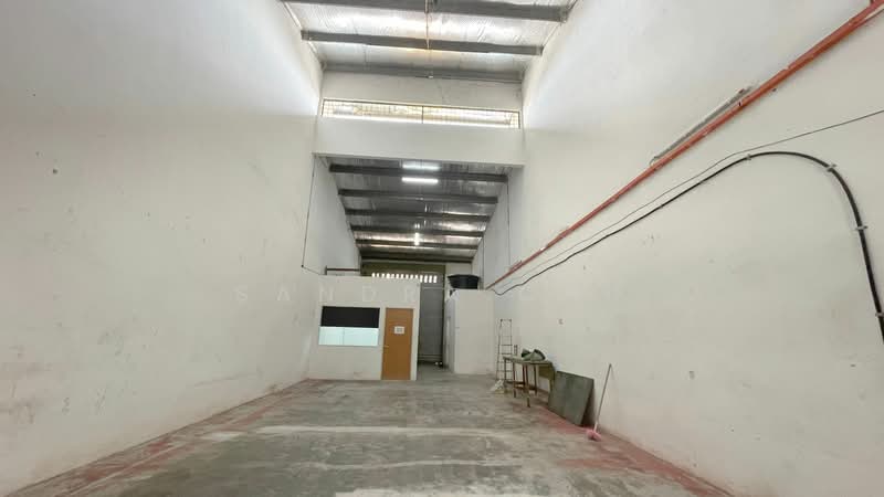 Warehouse for Rent in Taman Perindustrian Puchong (Puchong) - Sandra Chu - PropertyGuru.com.my
