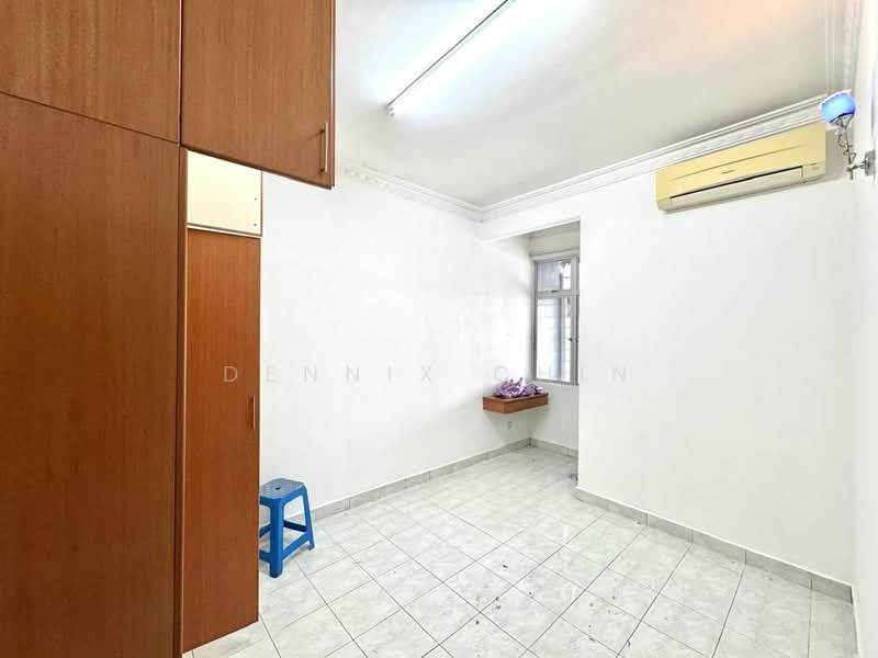 Townhouse for Sale in Taman Lagenda Mas (Cheras) - Dennix Chin - PropertyGuru.com.my