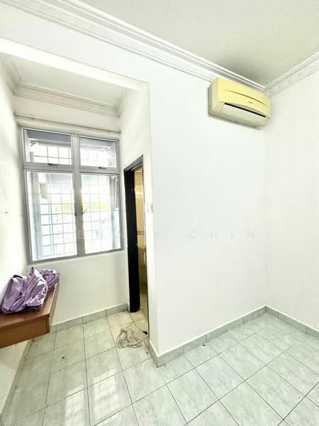 Townhouse for Sale in Taman Lagenda Mas (Cheras) - Dennix Chin - PropertyGuru.com.my
