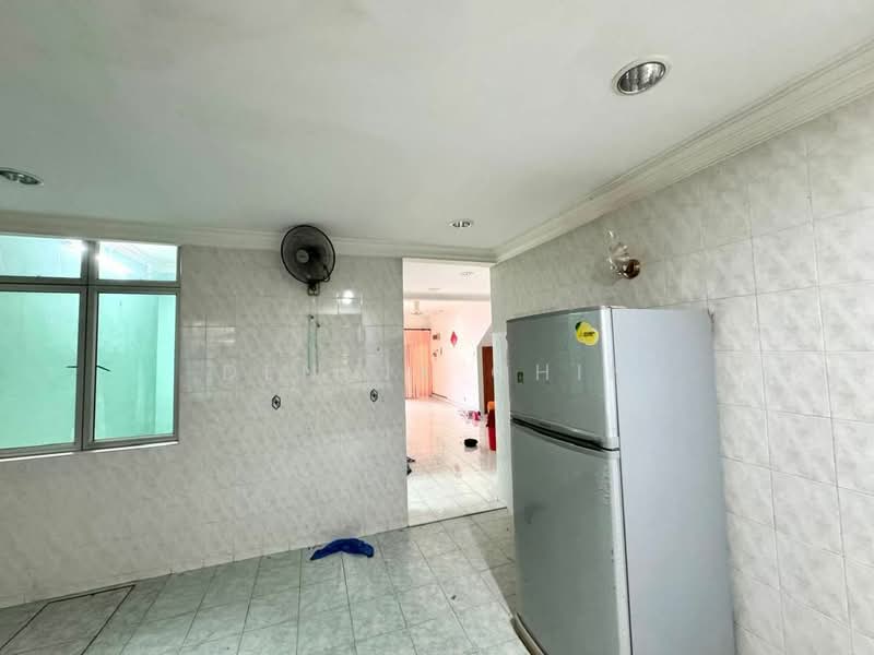 Townhouse for Sale in Taman Lagenda Mas (Cheras) - Dennix Chin - PropertyGuru.com.my