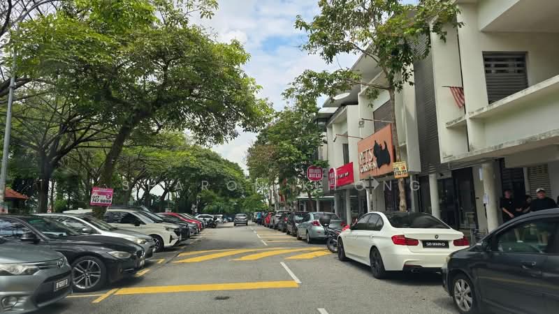 For Rent - Aked Esplanad