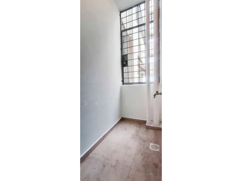 Apartment for Sale at Pangsapuri Lagoon Perdana - Sky Lim - PropertyGuru.com.my