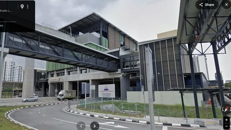 For Rent - ⭐ Corner ⭐ 2nd Flr ⭐ Air-con Ready ⭐ Spacious Unit ⭐