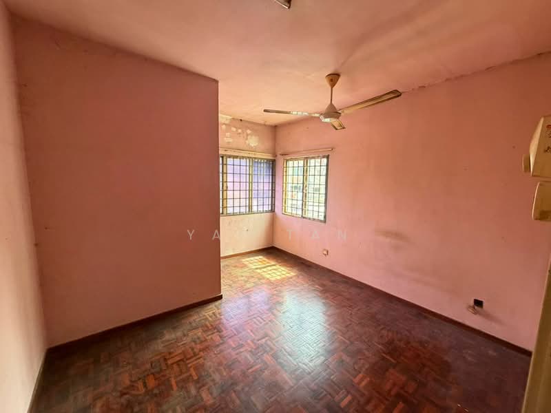 Untuk Dijual - 2-storey Terrace House at Taman Putra Permai