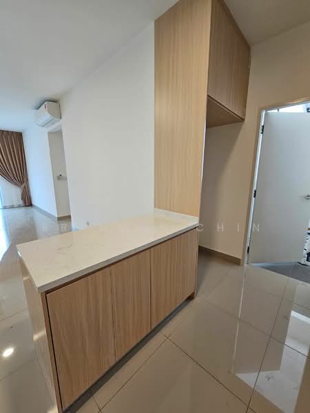 Untuk Disewa - M Adora