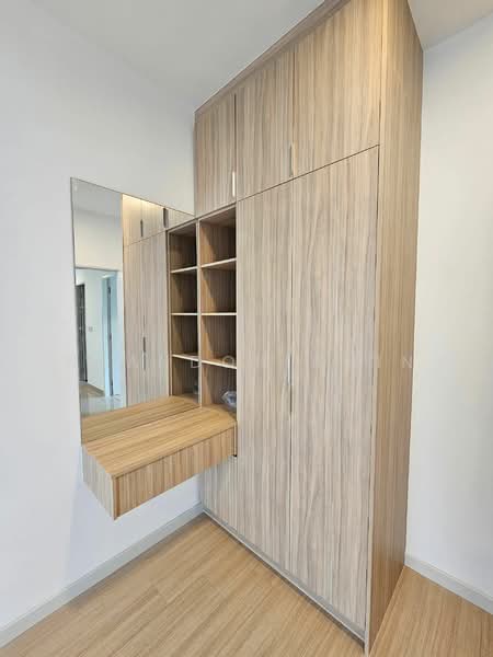 Untuk Disewa - M Adora