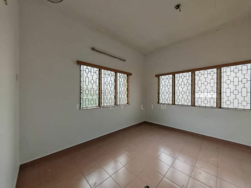 Bungalow for Sale in Taman Melawis (Klang) - Emily Lim - PropertyGuru.com.my