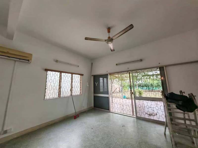 Bungalow for Sale in Taman Melawis (Klang) - Emily Lim - PropertyGuru.com.my