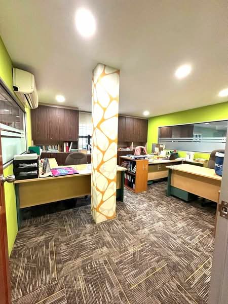 Shop for Sale in Taman Molek (Johor Bahru) - Grace Chew - PropertyGuru.com.my