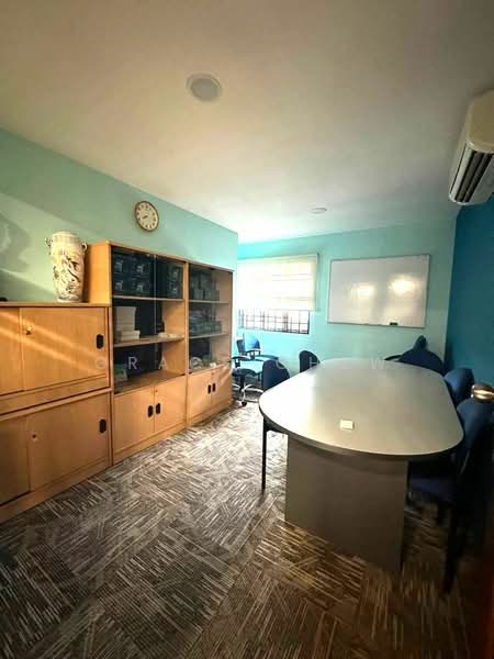 Shop for Sale in Taman Molek (Johor Bahru) - Grace Chew - PropertyGuru.com.my