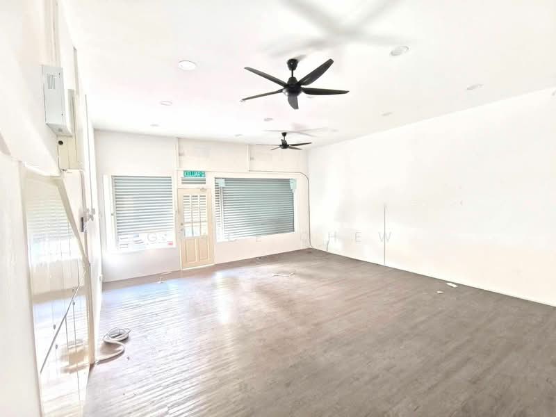 Shop for Rent in Taman Molek (Johor Bahru) - Grace Chew - PropertyGuru.com.my