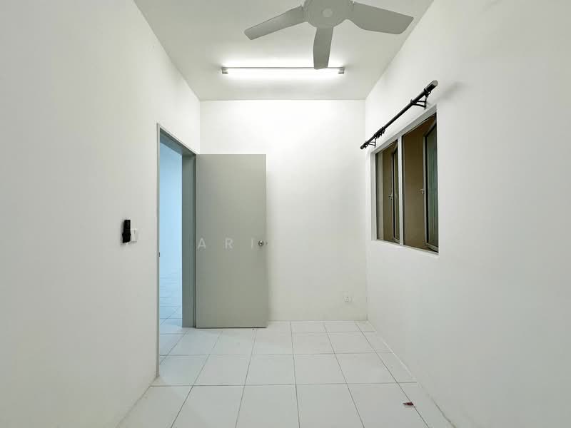 Condominium for Rent at Residensi Sateria - Arif MS - PropertyGuru.com.my