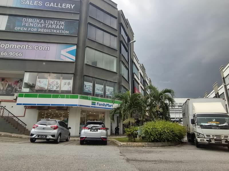 For Sale - ROI 4.5% Fully Tenanted Corner 2adjoning - Olive Hill business park, Bukit serdang Seri Kembangan