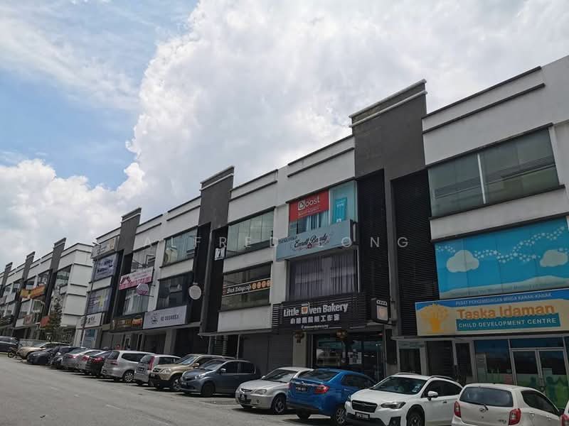 For Sale - ROI 4.5% Fully Tenanted Corner 2adjoning - Olive Hill business park, Bukit serdang Seri Kembangan