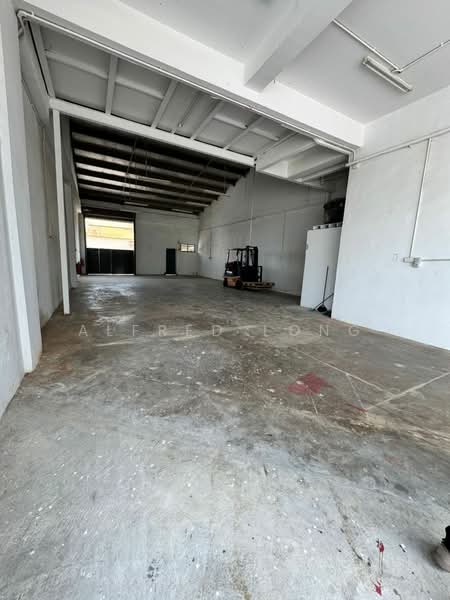 Terrace Factory for Rent in Taman Bukit Serdang (Seri Kembangan) - Alfred Long - PropertyGuru.com.my