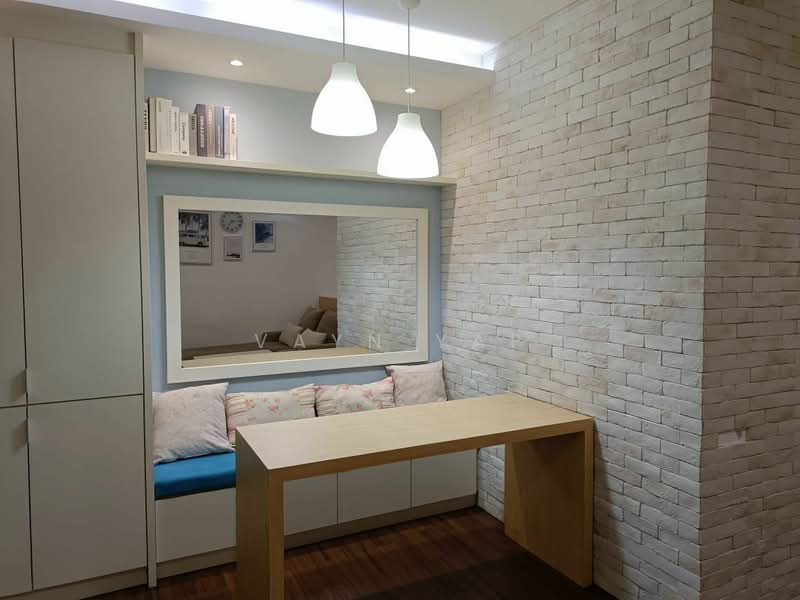 Untuk Disewa - Silk Sky