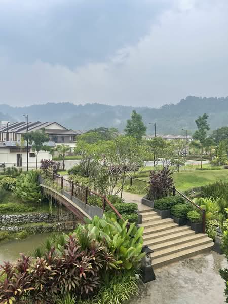 For Sale - Terraced House at Templer Park