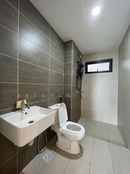 For Rent - Upperville @ 16 Quartz