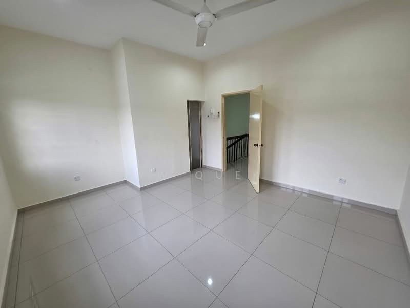 Terraced House at Bandar Kinrara Seksyen 4 untuk Untuk Dijual - RM 830,000, Mac 2026 - PropertyGuru.com.my