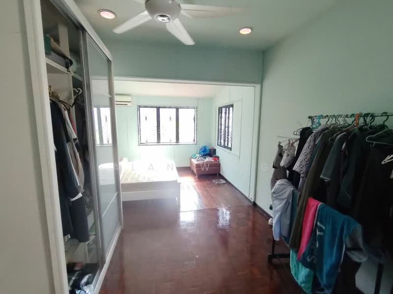 Untuk Dijual - Semi-Detached House at SS14