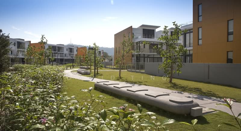 3-storey Terraced House for Sale in Lake Fields (Sungai Besi) - David Ting - PropertyGuru.com.my