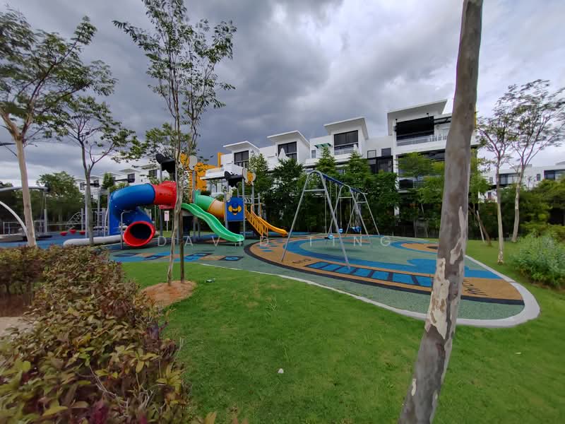 3-storey Terraced House at Lake Fields untuk Untuk Dijual - RM 1,760,000, Mac 2026 - PropertyGuru.com.my