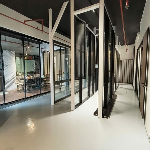 Office for Sale in BANDAR PUCHONG JAYA (Puchong) - Paul Lee - Interior - PropertyGuru.com.my