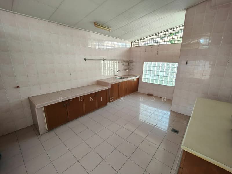 Bungalow for Sale in SS3 (Petaling Jaya) - Bernisa Bon - PropertyGuru.com.my
