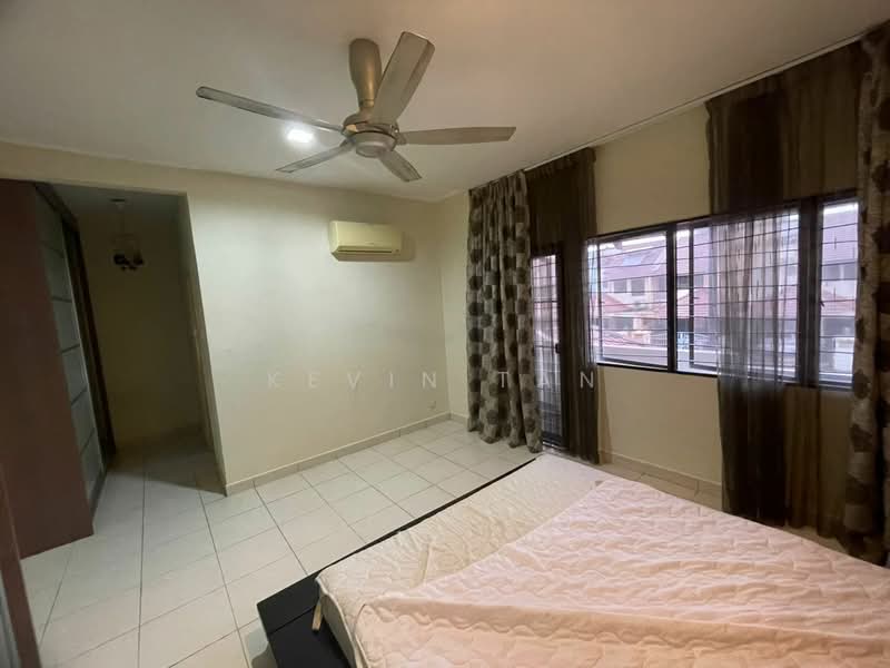 2-storey Terraced House for Sale in Lakeside Residences (Puchong) - Kevin Tan - PropertyGuru.com.my
