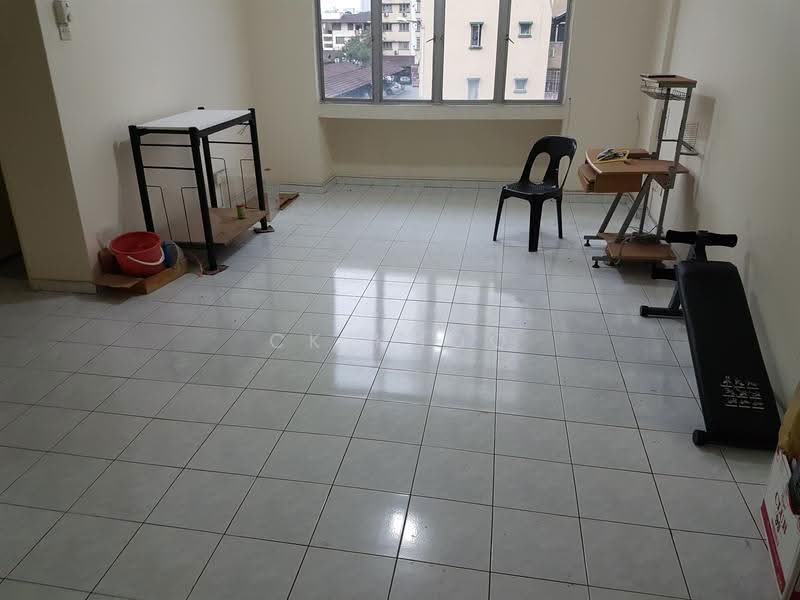 Pangsapuri untuk Dijual di PJS One Apartments - CK Khoo - Living Room - PropertyGuru.com.my