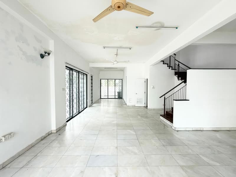 3-storey Terraced House for Sale in Taman Esplanad (Bukit Jalil) - CK Yee - PropertyGuru.com.my