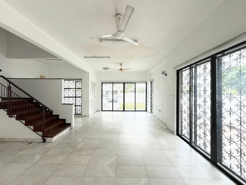 3-storey Terraced House for Sale in Taman Esplanad (Bukit Jalil) - CK Yee - PropertyGuru.com.my