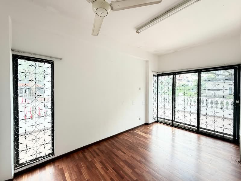 3-storey Terraced House for Sale in Taman Esplanad (Bukit Jalil) - CK Yee - PropertyGuru.com.my