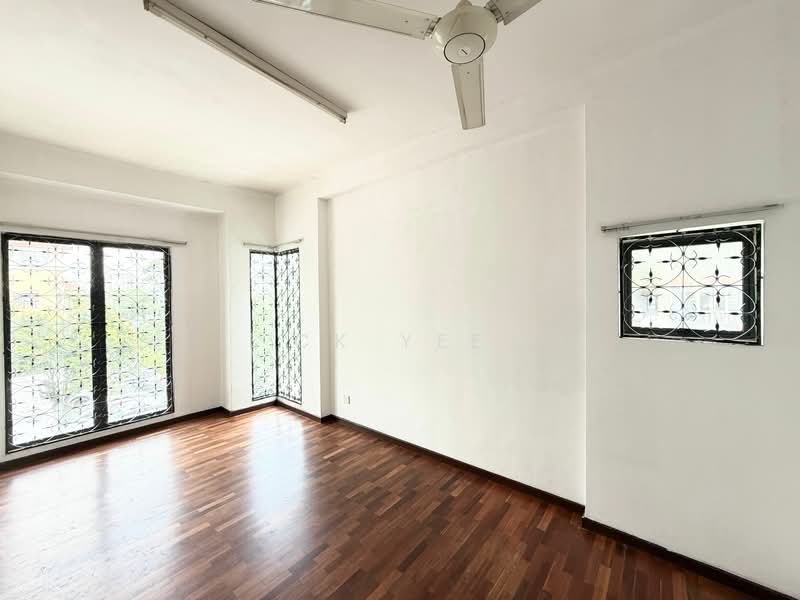 3-storey Terraced House for Sale in Taman Esplanad (Bukit Jalil) - CK Yee - PropertyGuru.com.my