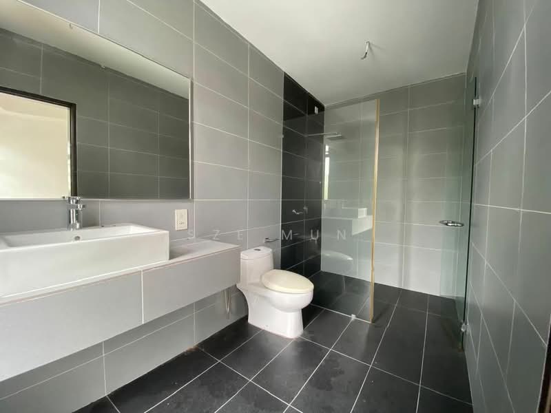 Terraced House for Sale in Laman Glenmarie (Shah Alam) - Sze Mun - PropertyGuru.com.my