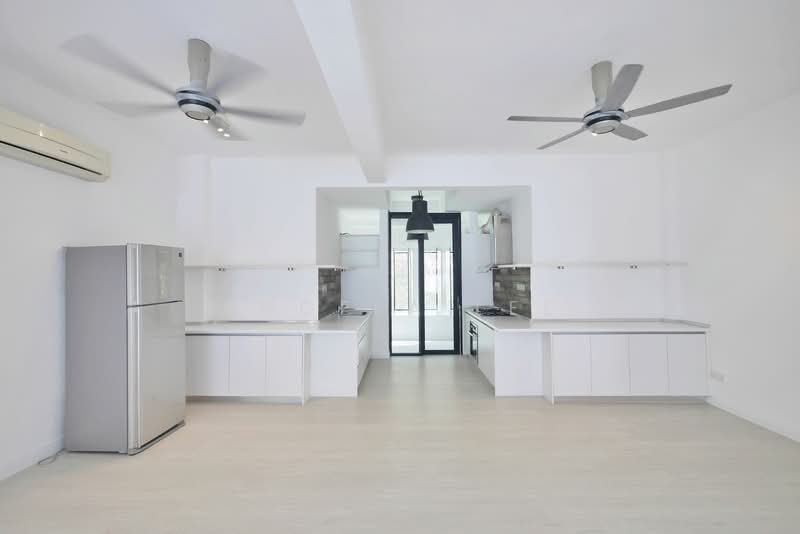 For Rent - Terraced House at Medan Damansara